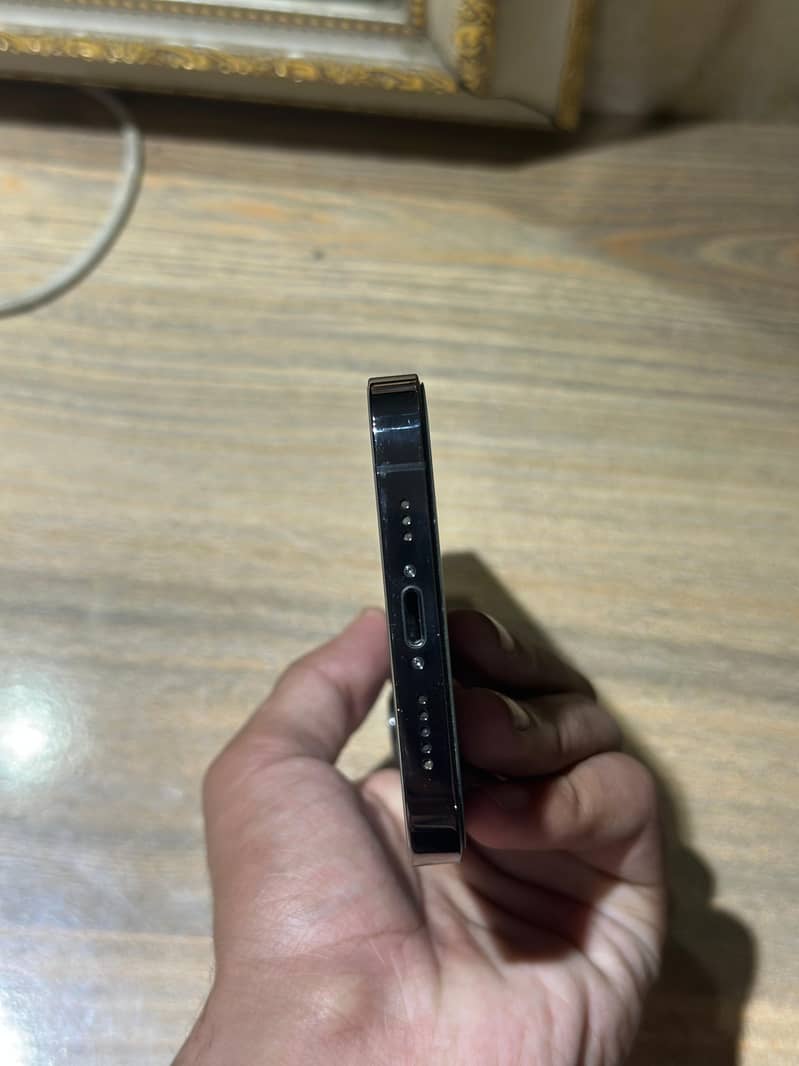 Iphone 13 pro jv 5