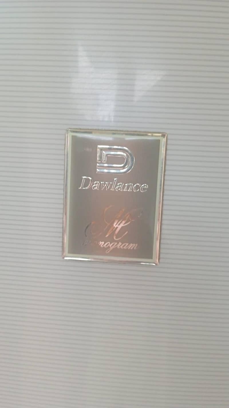 Refrigerator 0