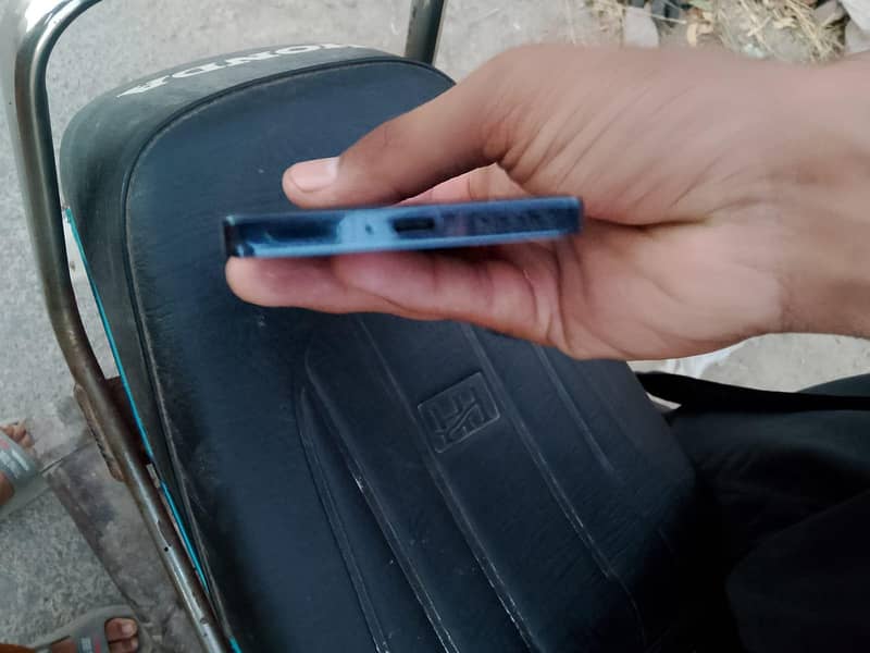 Note 40 excellent mobile 5