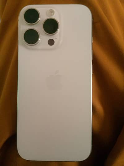i phone 16 pro