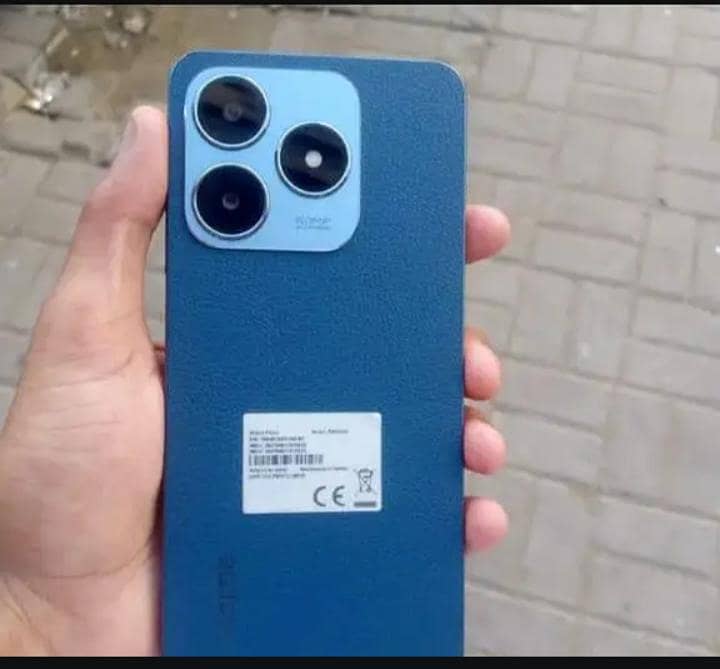 realme c63 0