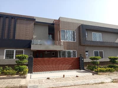 Double Storey 18 Marla House Available In Bahria Town Phase 8 - Block I For sale