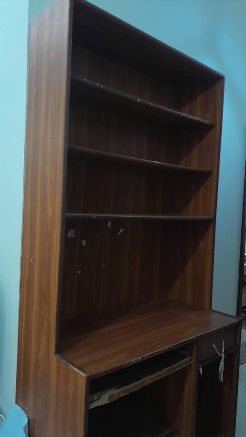 study table with attached shelves 1