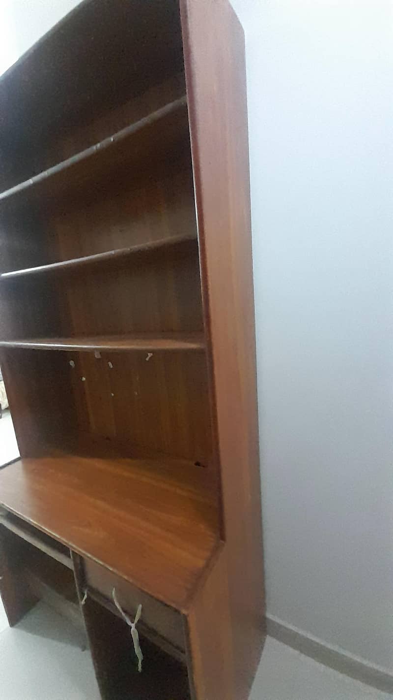 study table with attached shelves 3