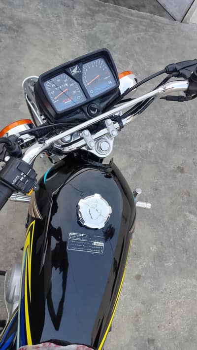 HONDA CG 125 BLACK
