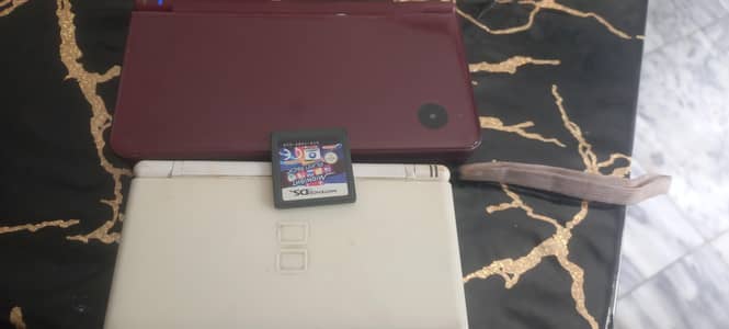nintendo DS Xl and nintendo DS light