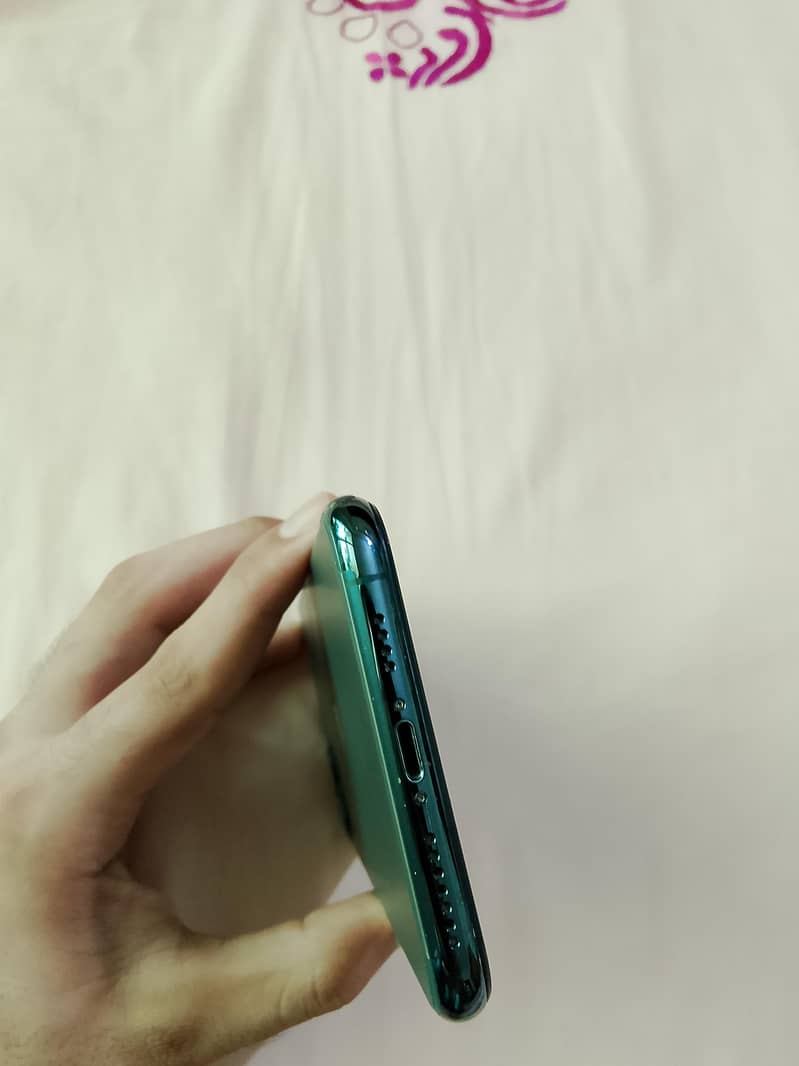 IPHONE 11 PRO MAX 2
