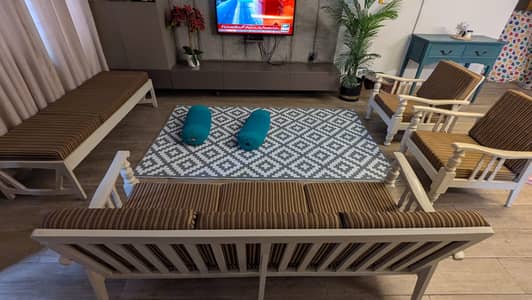 3+1+1 seater sofa set & 3 seater setty