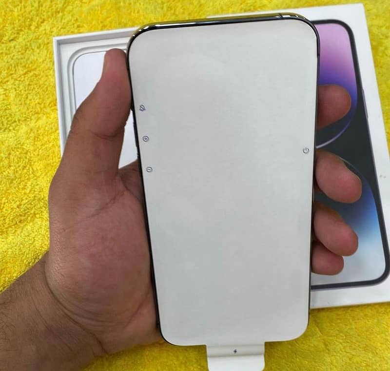IPHONE 14 PRO MAX 2
