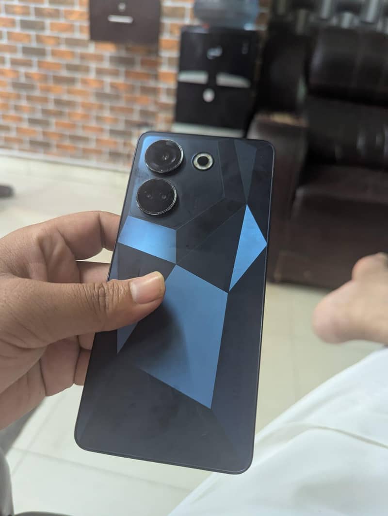 Tecno CAMON 20 1