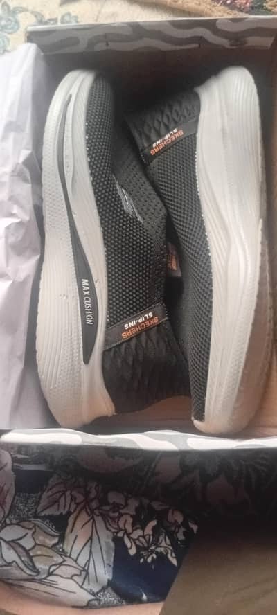 Original Skechers Shoes Size 43  Only 5 Days Used–Excellent