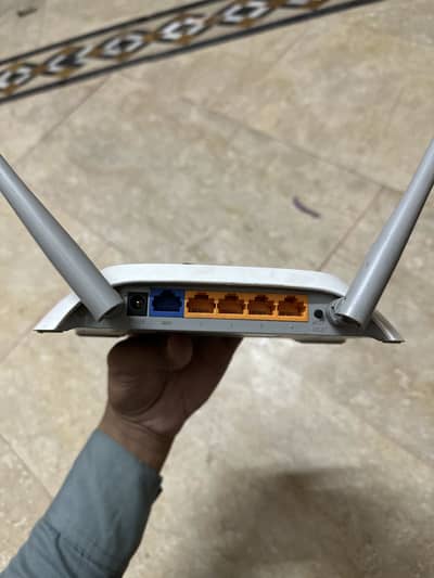 TP Link Router For Sale