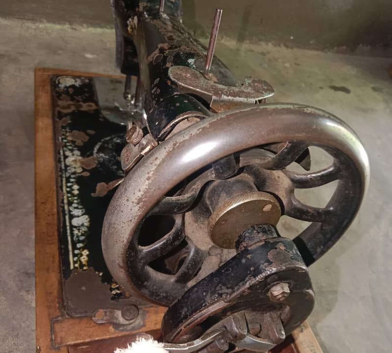 sewing machine 0
