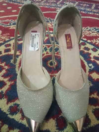 HEELS FOR SALE