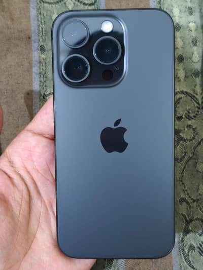 Apple iPhone 15 Pro