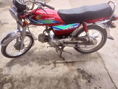 good condition bike urgent sell. 03071268106= 03101748848