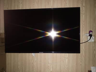 LED TV