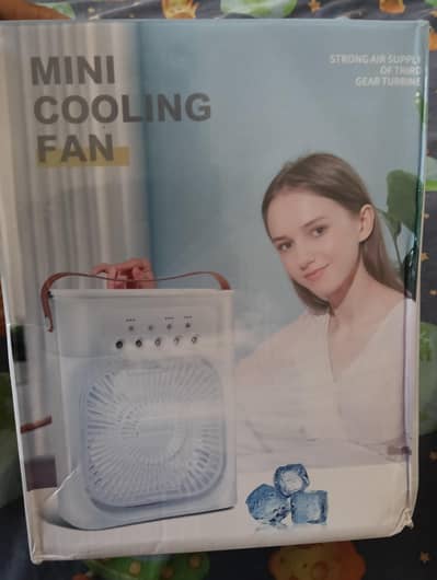 Tribune Hurricane Mini Cooling Fan – New | Fine Mist & Water Tank