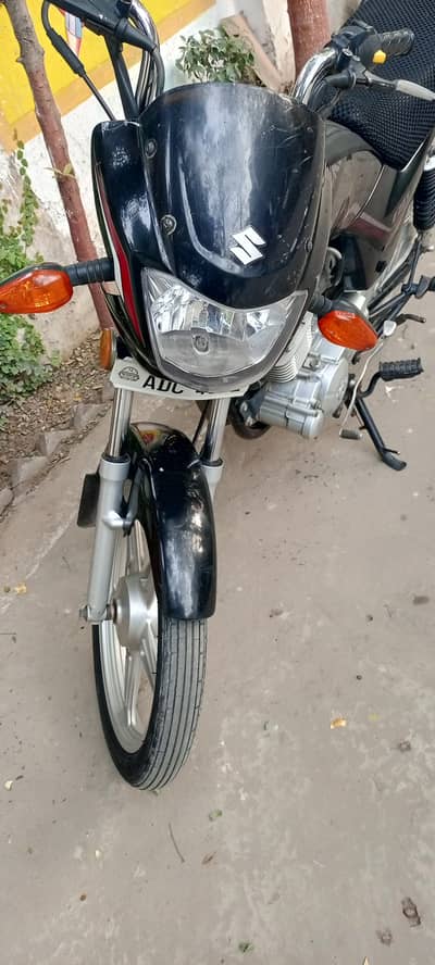 SUZUKI 110 JUST BUY AND RIDE