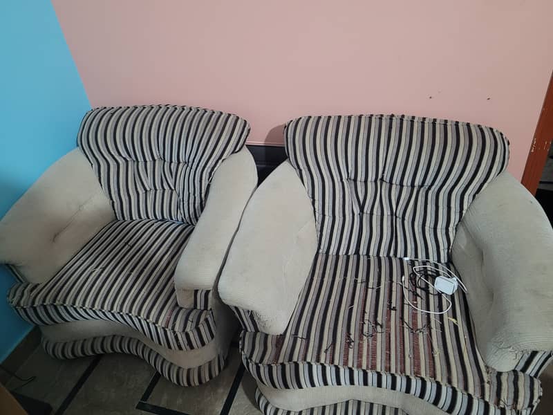Sofas for sale. 0