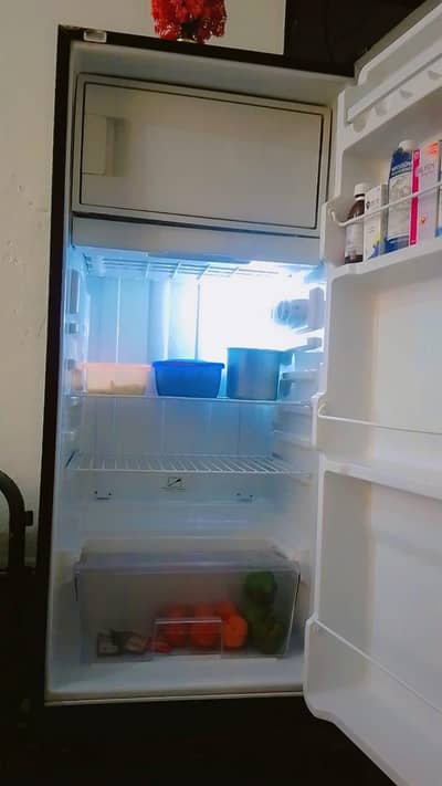 Dawlance fridge for sale