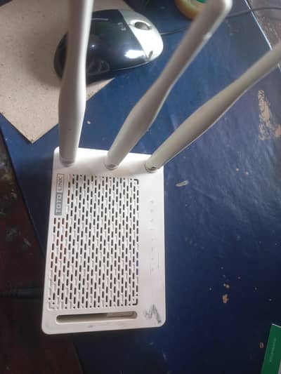 Router (Totolink N302R Plus) 3 Antenna