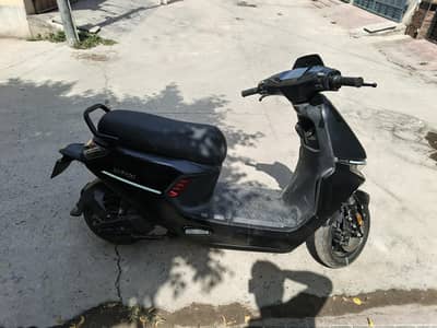 Evee s1 2025