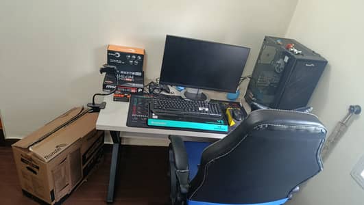 Ryzen 5 2600 Gaming PC + GTX 1060 3GB + 16GB RAM + Gaming Controller