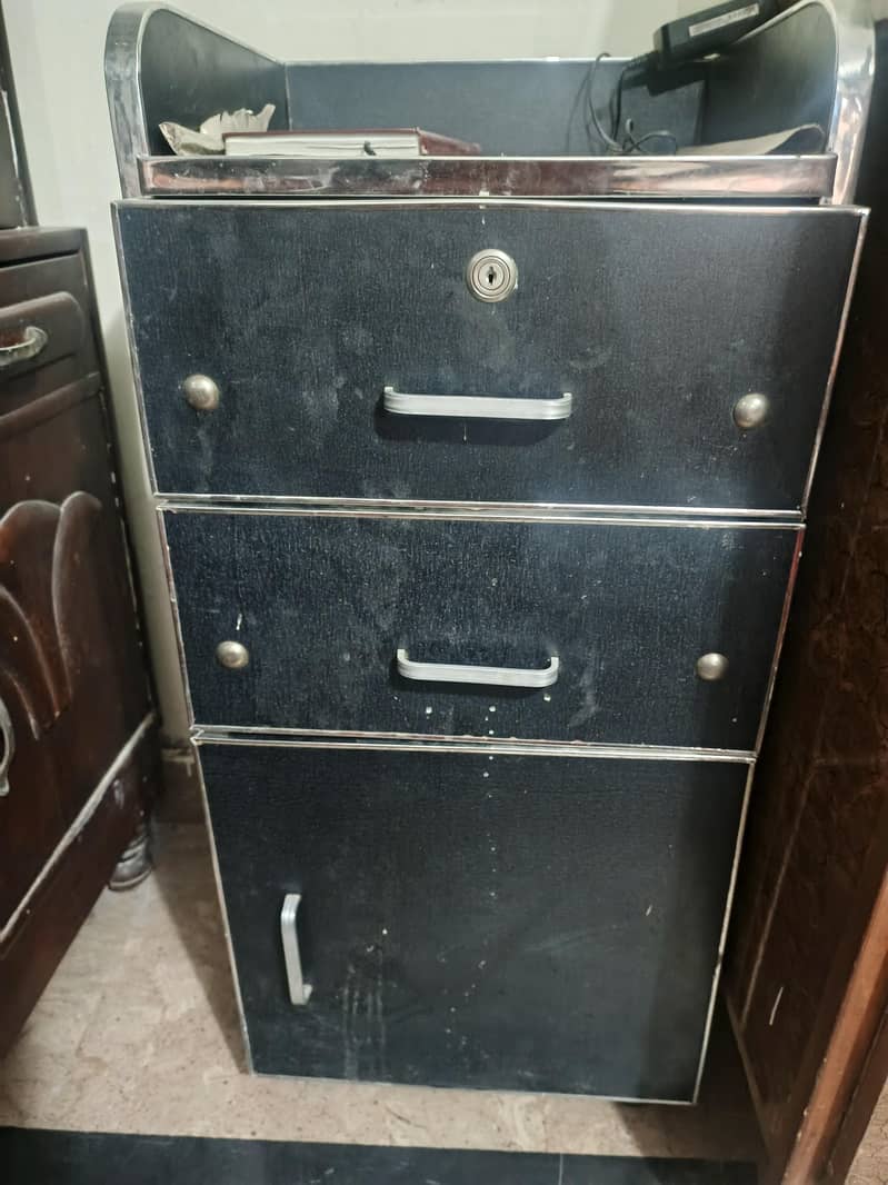 side table 1