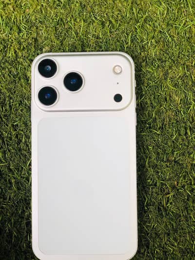 iphone 17 Pro Max convert xr
