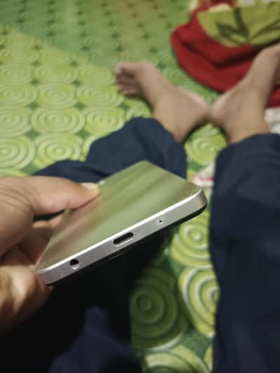 vivo y04