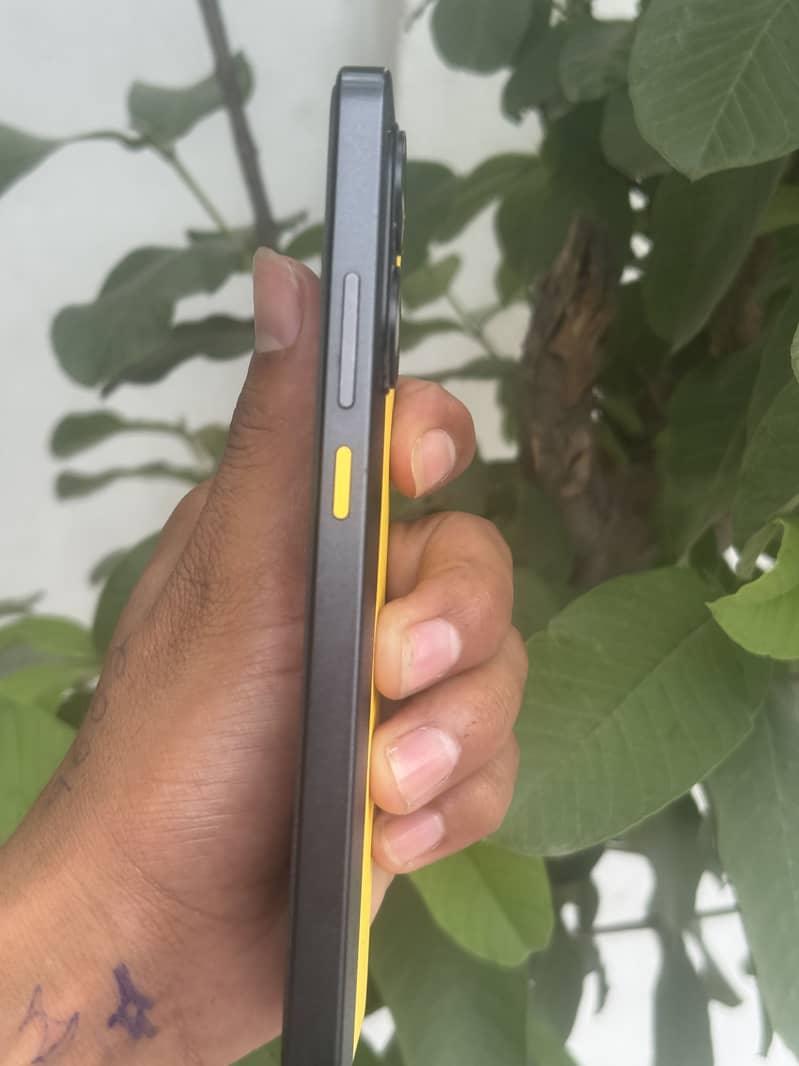 Poco x7 pro sim working 3