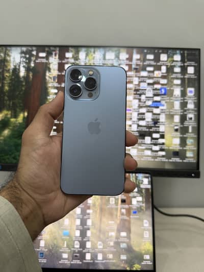 Apple iPhone 13 Pro