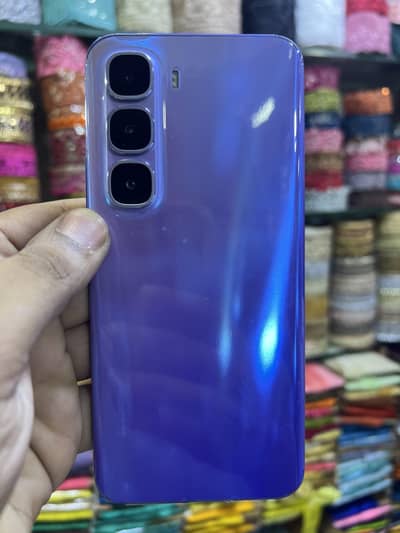 Infinix hot 60 pro plus 8 256