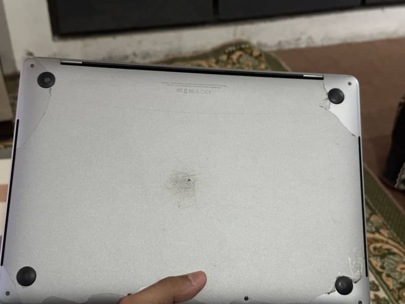 MacBook pro 2016 3