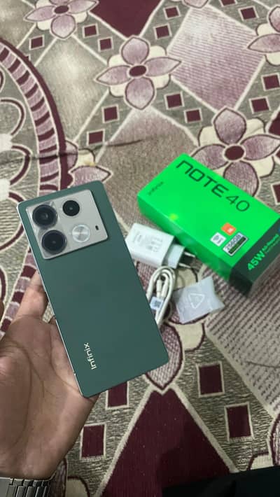 infinix note 40 ( urgent sale)