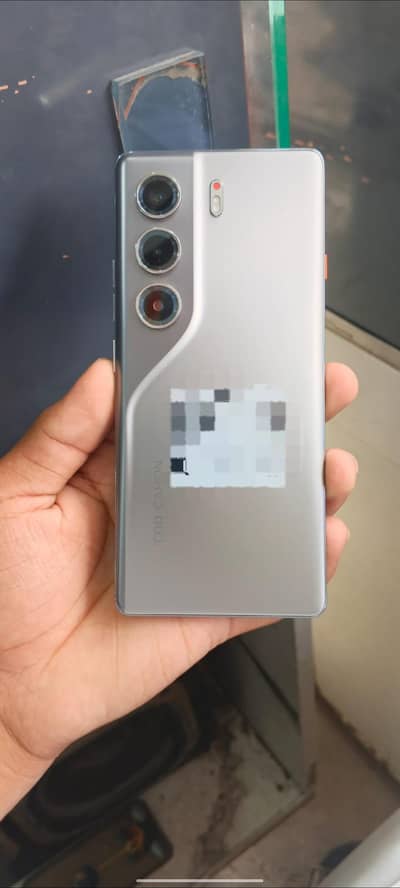camon 40pro