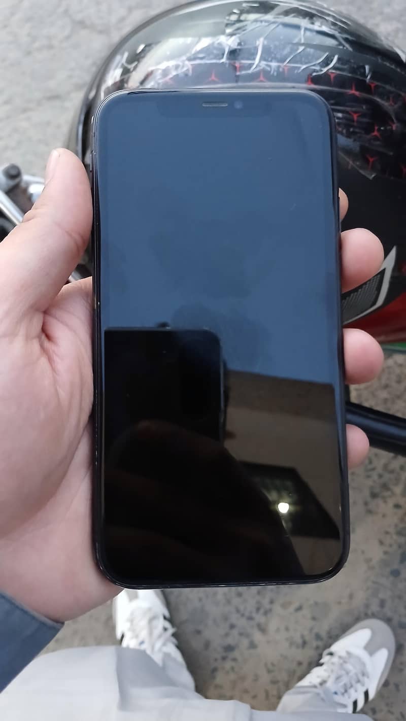 iphone 11 0