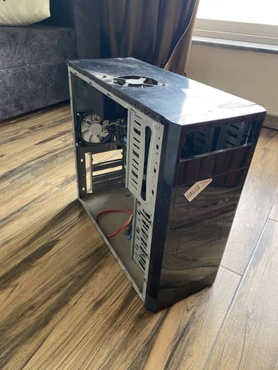 Intel i7 third generation 3770 Tower for sale