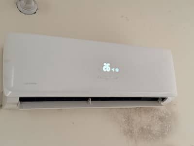 Changhong Ruba 1 ton DC inverter 70% energy savings all ok