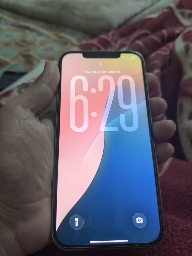 iphone 12 pro max 2
