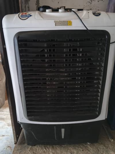 Air cooler for sale just 1season used