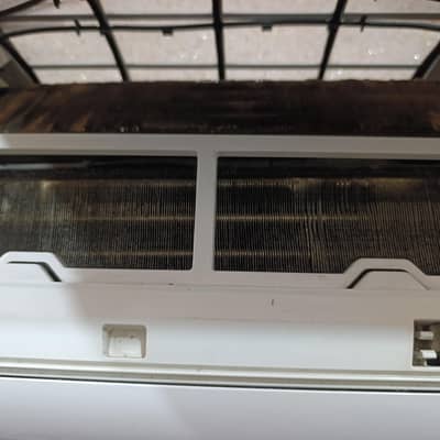 Haier inverter AC 1.5 ton