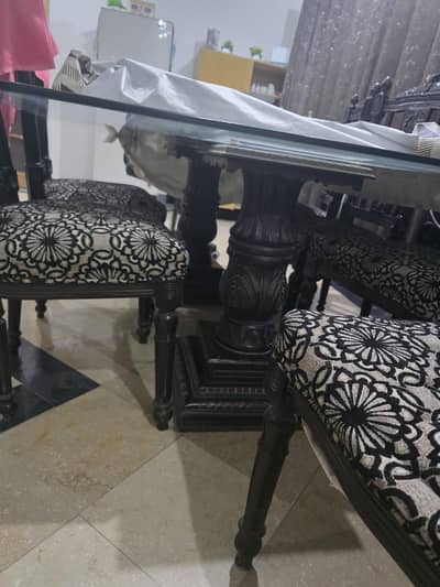 dining table + 8 chairs