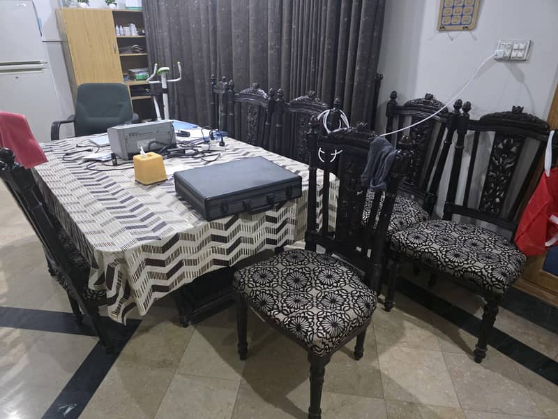 dining table + 8 chairs 3