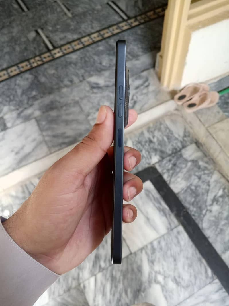 Tecno Spark 30 4