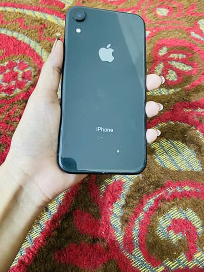 Apple iPhone XR