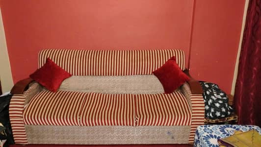 SOFA SET VERY GOOD CONDITION 