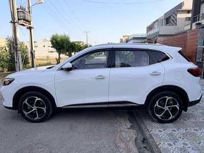 MG HS PHEV 2025