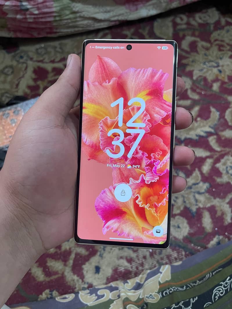 GOOGLE PIXEL 6 PRO 1